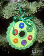 felt-wreath_making-a-life